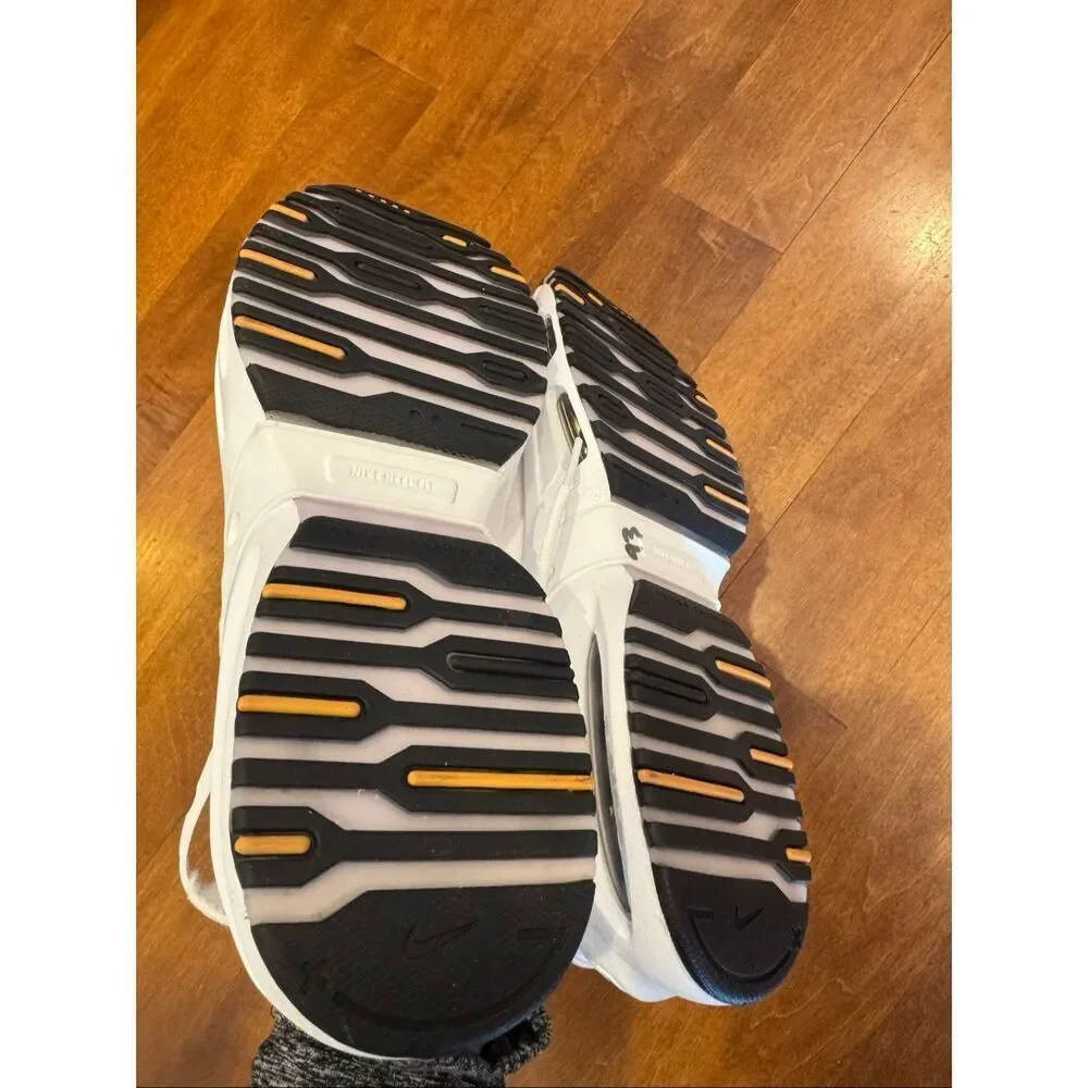 New Nike air max craze sneakers size 8 woman’s
